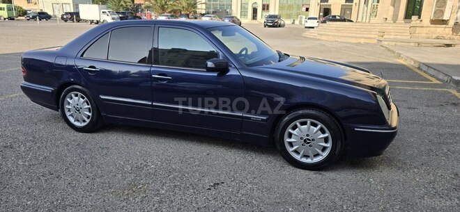 Mercedes E 220 d 2000, 480,900 km - 2.2 l - Bakı
