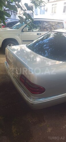 Mercedes E 230 1995, 440,000 km - 2.3 l - Bakı
