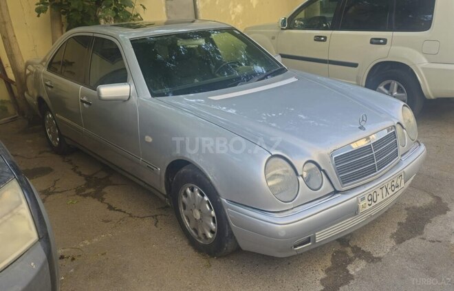 Mercedes E 230 1995, 440,000 km - 2.3 l - Bakı