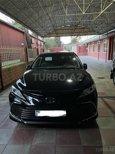 Toyota Camry-1