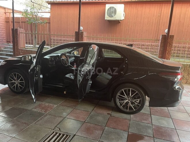 Toyota Camry-3