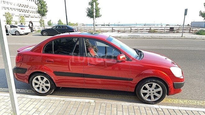 Kia Rio 2007, 204,000 km - 1.6 л - Bakı