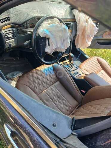 Mercedes E 240 2000, 320,000 km - 2.4 l - Göyçay