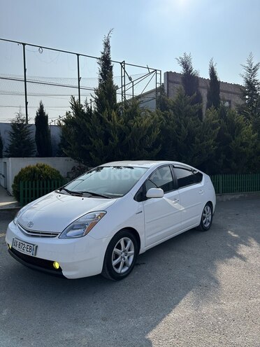 Toyota Prius-1