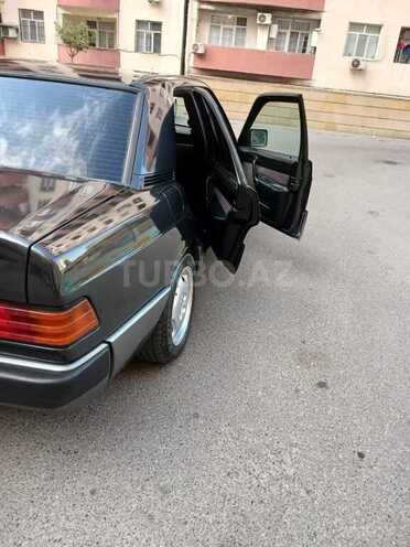 Mercedes 190 1992, 228,000 km - 2.0 l - Bakı