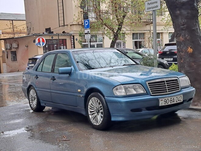 Mercedes C 240 1998, 330,000 km - 2.4 l - Bakı