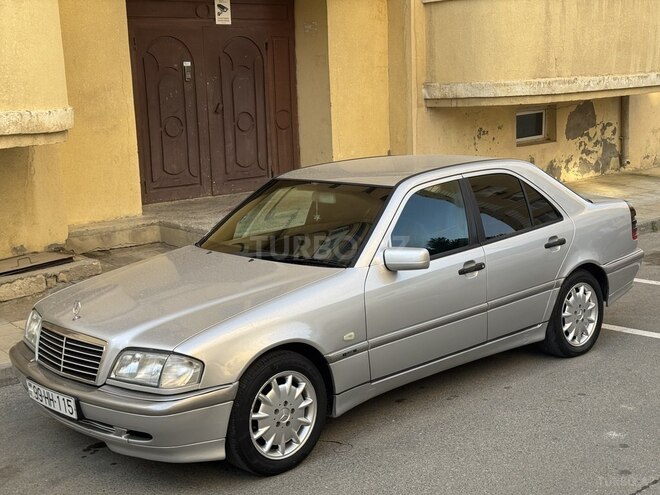 Mercedes C 220 d 1997, 372,500 km - 2.2 l - Sumqayıt