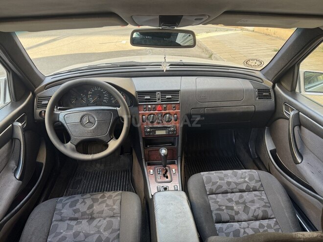 Mercedes C 220 d 1997, 372,500 km - 2.2 l - Sumqayıt