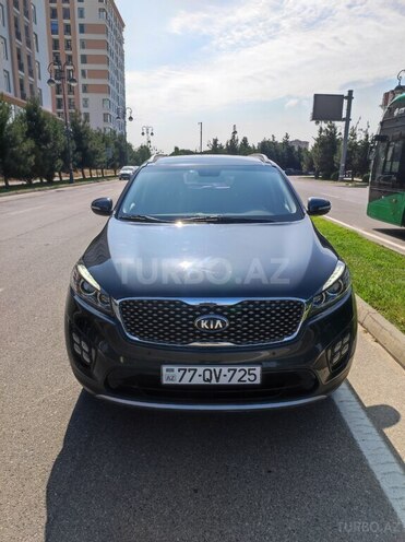 Kia Sorento-1