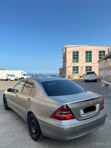 Mercedes C 220 d 2003, 350,000 km - 2.2 l - Bakı