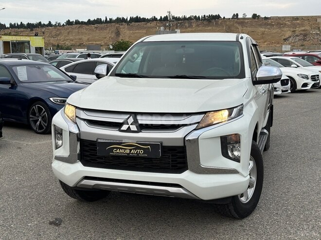 Mitsubishi L200-3