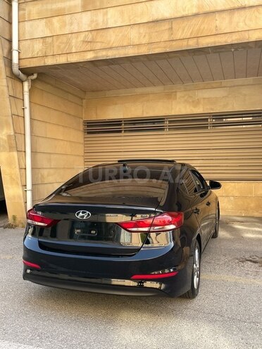 Hyundai Elantra 2017, 21,200 km - 2.0 л - Bakı
