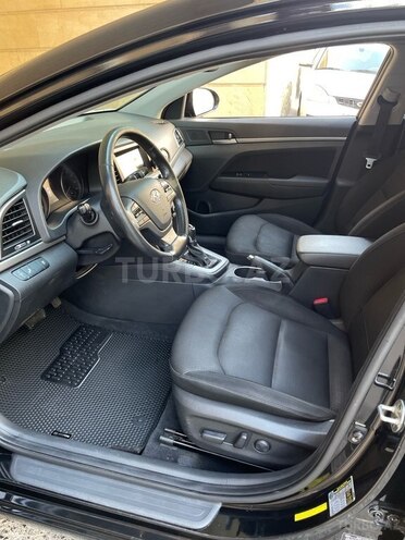 Hyundai Elantra 2017, 21,200 km - 2.0 л - Bakı