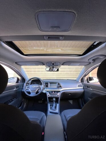 Hyundai Elantra 2017, 21,200 km - 2.0 л - Bakı