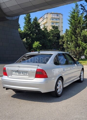 Opel Vectra 1999, 243,000 km - 2.0 l - Bakı