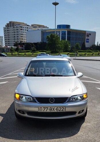 Opel Vectra 1999, 243,000 km - 2.0 l - Bakı