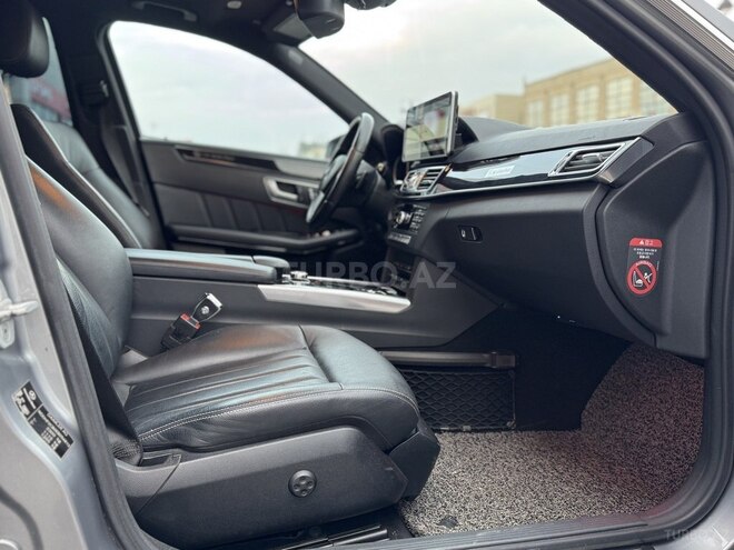 Mercedes E 220 d-14