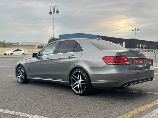 Mercedes E 220 d-10