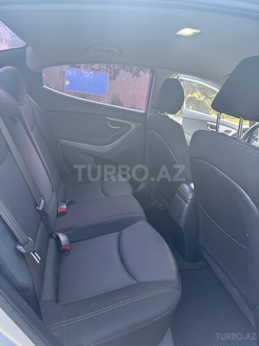 Hyundai Avante 2014, 296,000 km - 1.6 l - Bakı