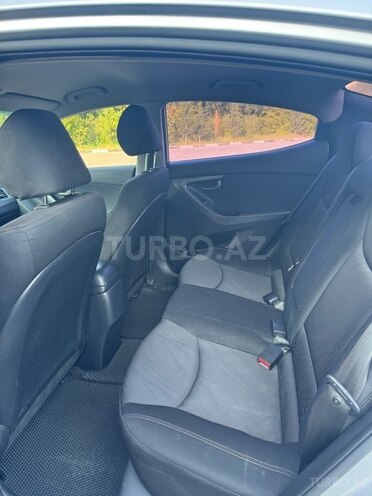 Hyundai Avante 2014, 296,000 km - 1.6 l - Bakı