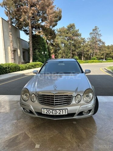 Mercedes E 220 d 2009, 340,000 km - 2.5 l - Naftalan