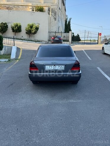 Mercedes C 180 1997, 427,586 km - 1.8 l - Bakı