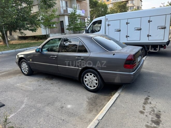 Mercedes C 180 1997, 427,586 km - 1.8 l - Bakı