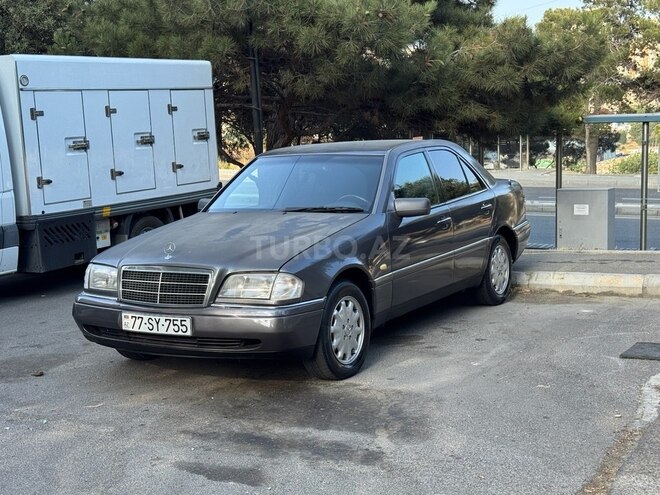 Mercedes C 180 1997, 427,586 km - 1.8 l - Bakı