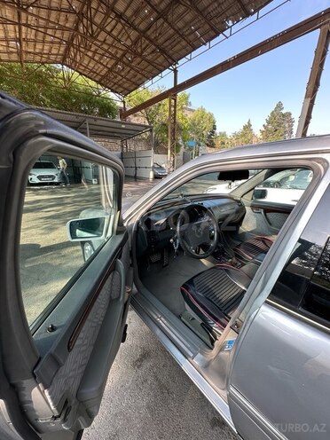 Mercedes C 220 1995, 425,000 km - 2.2 л - Bakı