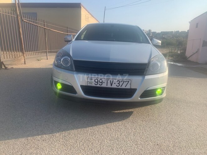 Opel Astra 2005, 285,000 km - 1.4 l - Bakı