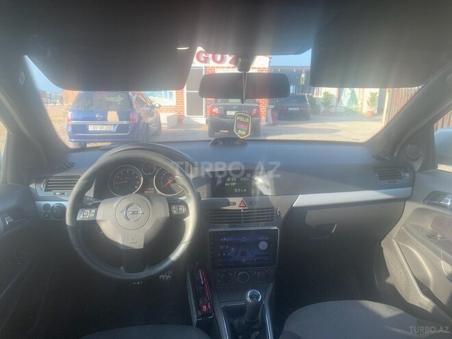 Opel Astra 2005, 285,000 km - 1.4 l - Bakı