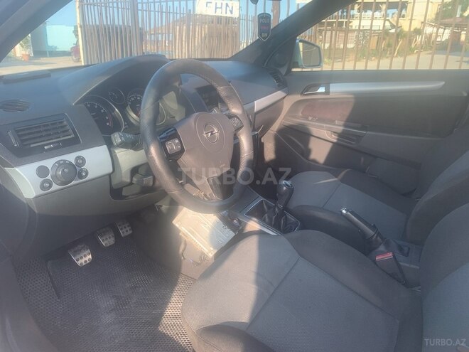 Opel Astra 2005, 285,000 km - 1.4 l - Bakı