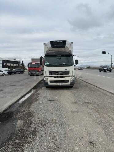 Volvo  2007, 734,000 km - 7.5 l - Bakı
