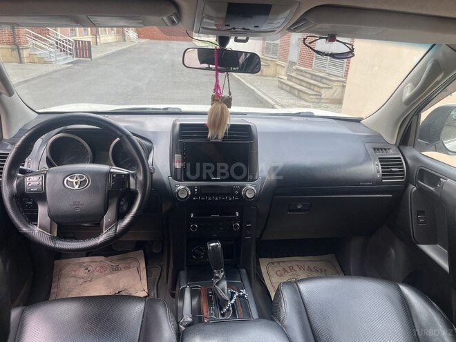 Toyota Land Cruiser Prado 2010, 328,124 km - 2.7 л - Bakı