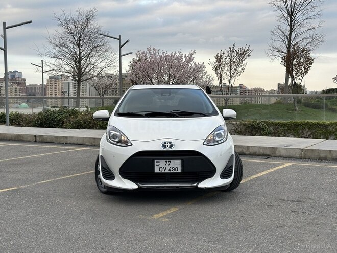 Toyota Aqua 2019, 91,000 km - 1.5 l - Bakı