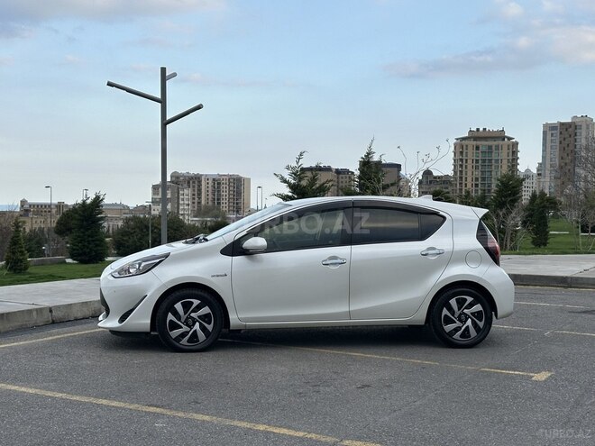 Toyota Aqua 2019, 91,000 km - 1.5 l - Bakı