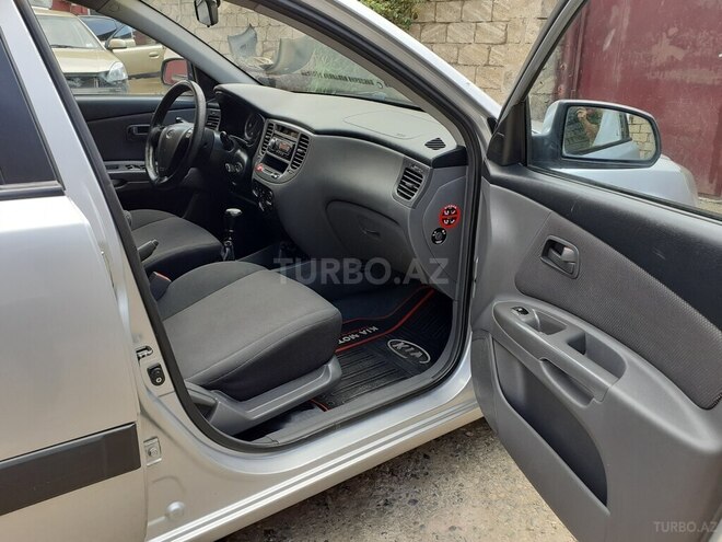 Kia Rio 2005, 38,000 km - 1.5 l - Biləsuvar