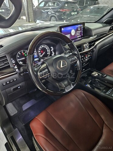 Lexus LX 570-7