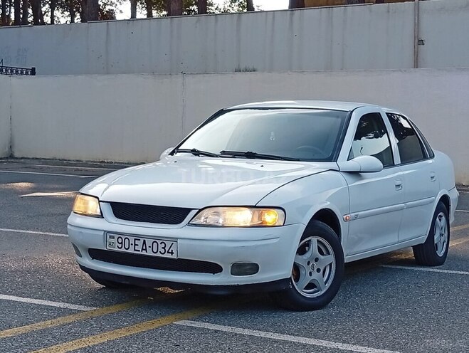 Opel Vectra-4