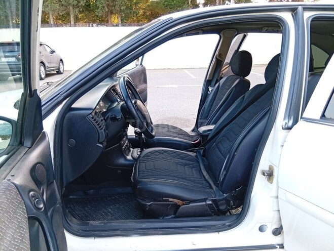 Opel Vectra-14