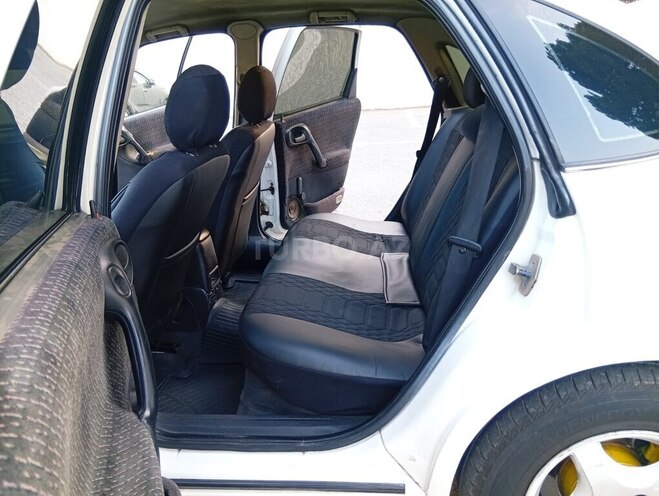 Opel Vectra-16