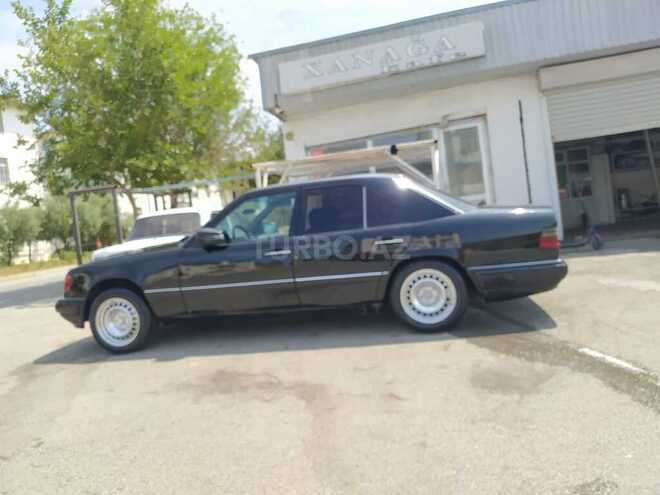 Mercedes E 220 1995, 111,111 km - 2.2 l - Bakı