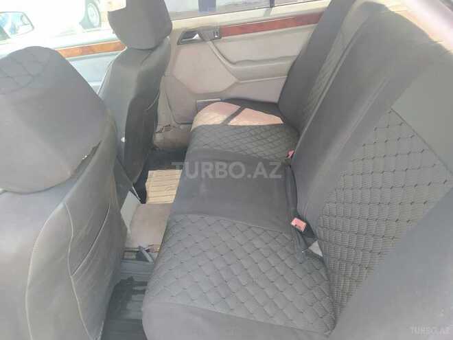 Mercedes E 220 1995, 111,111 km - 2.2 l - Bakı
