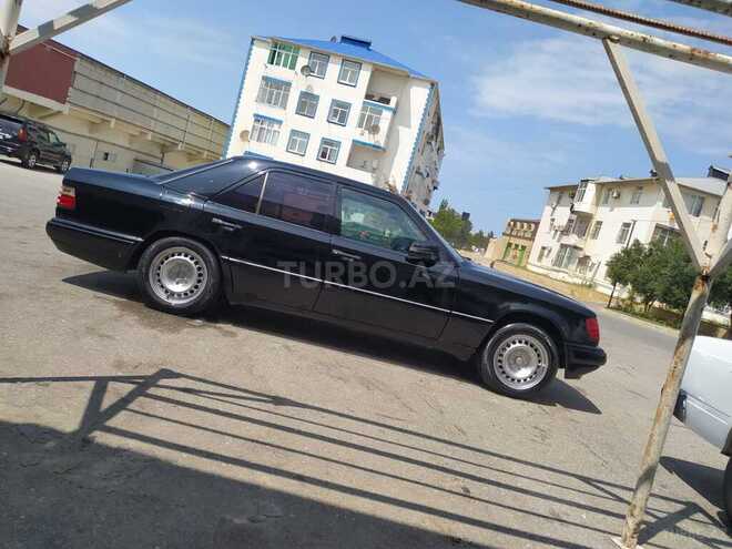 Mercedes E 220 1995, 111,111 km - 2.2 l - Bakı
