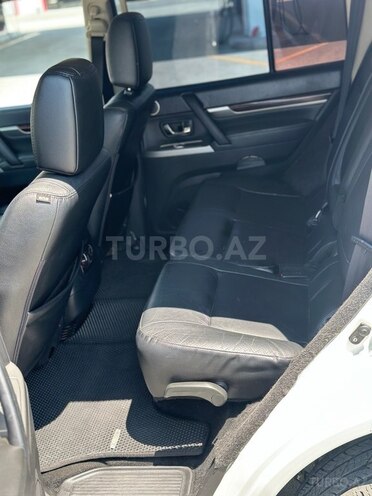 Mitsubishi Pajero 2013, 239,000 km - 3.5 l - Bakı