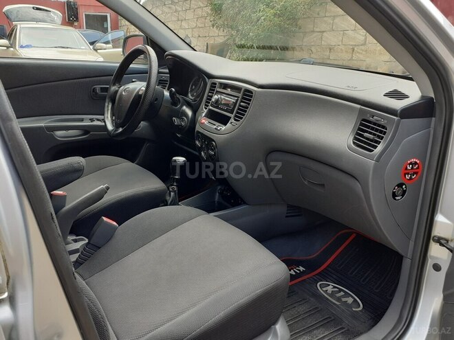 Kia Rio 2005, 38,000 km - 1.5 l - Biləsuvar