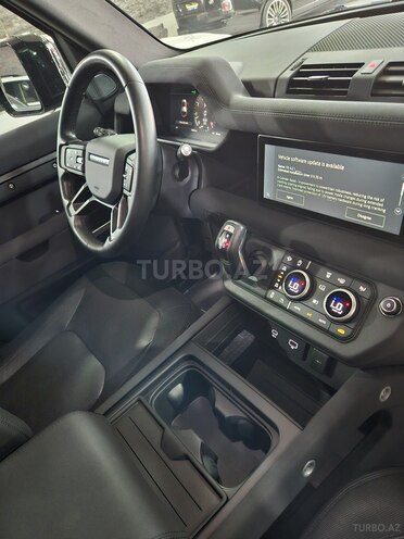 Land Rover Defender-16