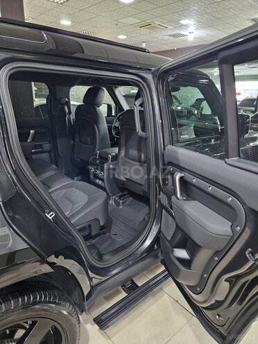 Land Rover Defender-13