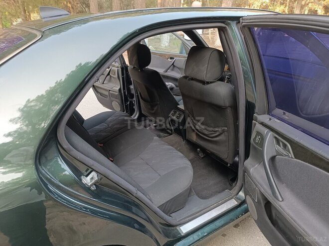 Mercedes E 220 d 2000, 466,870 km - 2.2 л - Xırdalan