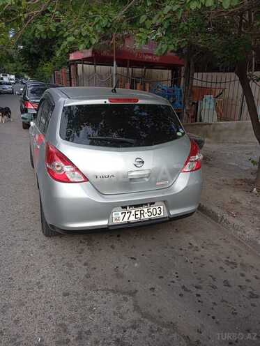Nissan Tiida 2011, 283,960 km - 1.5 л - Bakı